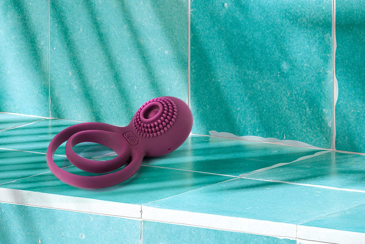 Svakom - Tammy Rechargeable Vibrating Double Cock Ring SK1096 CherryAffairs