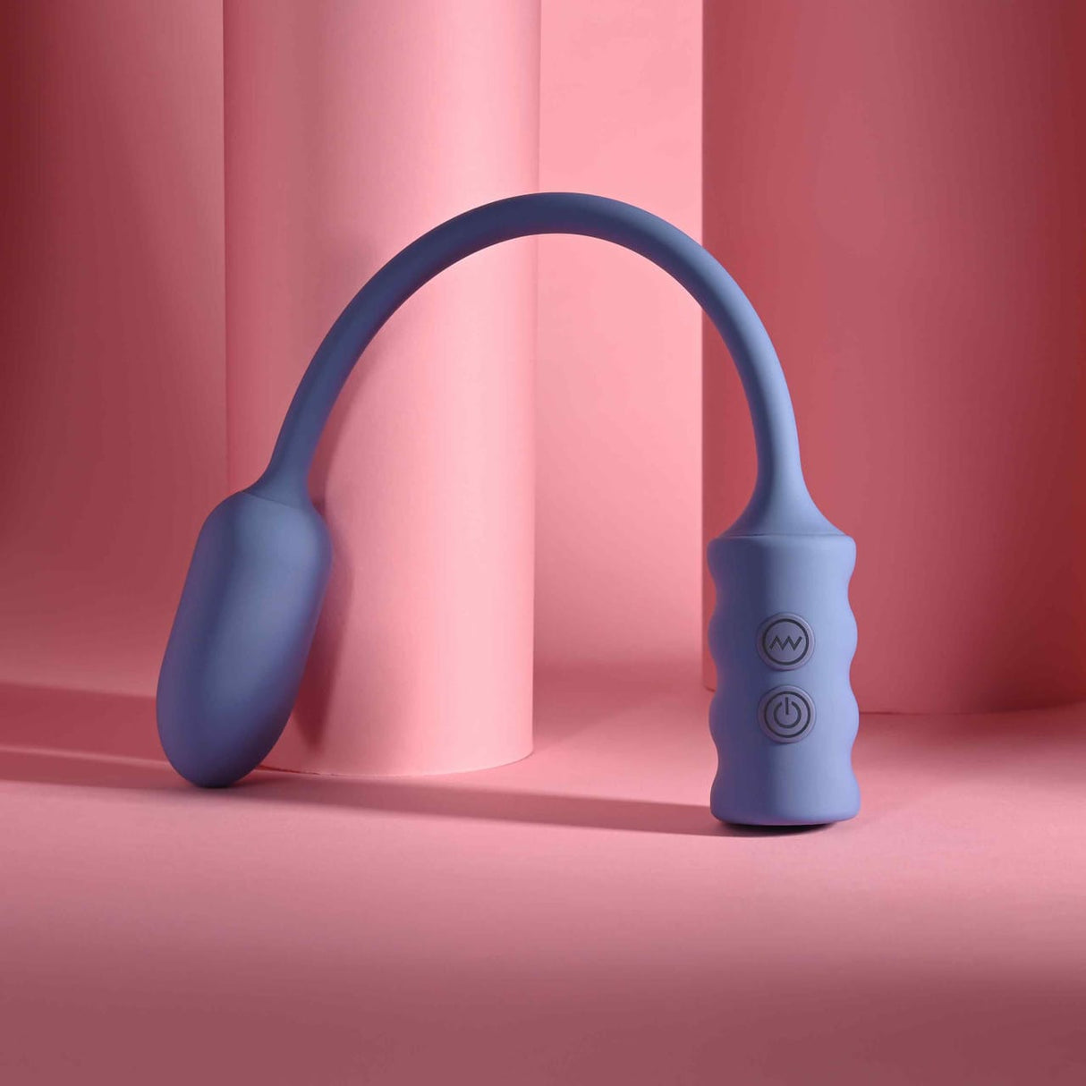 Gender X - Egg-streme Rechargeable Clitoral Vibrating Egg (Blue) GX1004 CherryAffairs